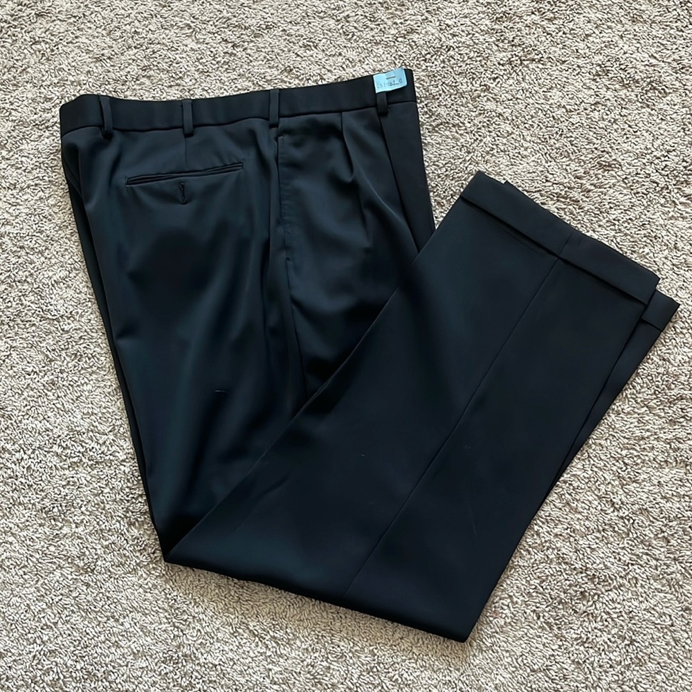 Brooks Brothers Madison Fit Wool Pleat-Front Trousers